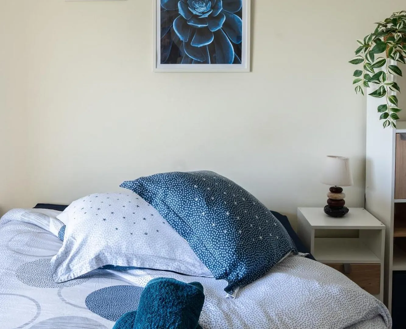 Lumineux Studio-Gréoux-les-Bains 0*,