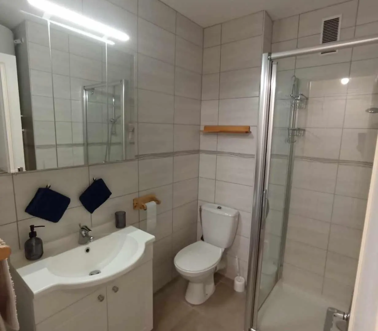 Apartment Lumineux Studio-Greoux-Les-Bains France